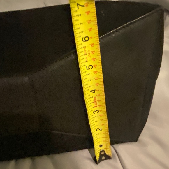 Disney kate spade tote with Minnie Icon design - Picture 9 of 10